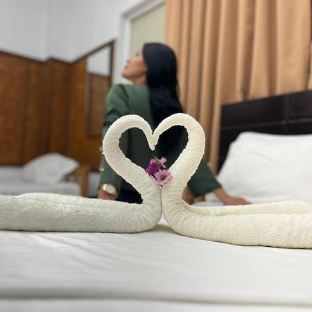 Hospedaje El Emperador Hotel Pucallpa Ngoại thất bức ảnh