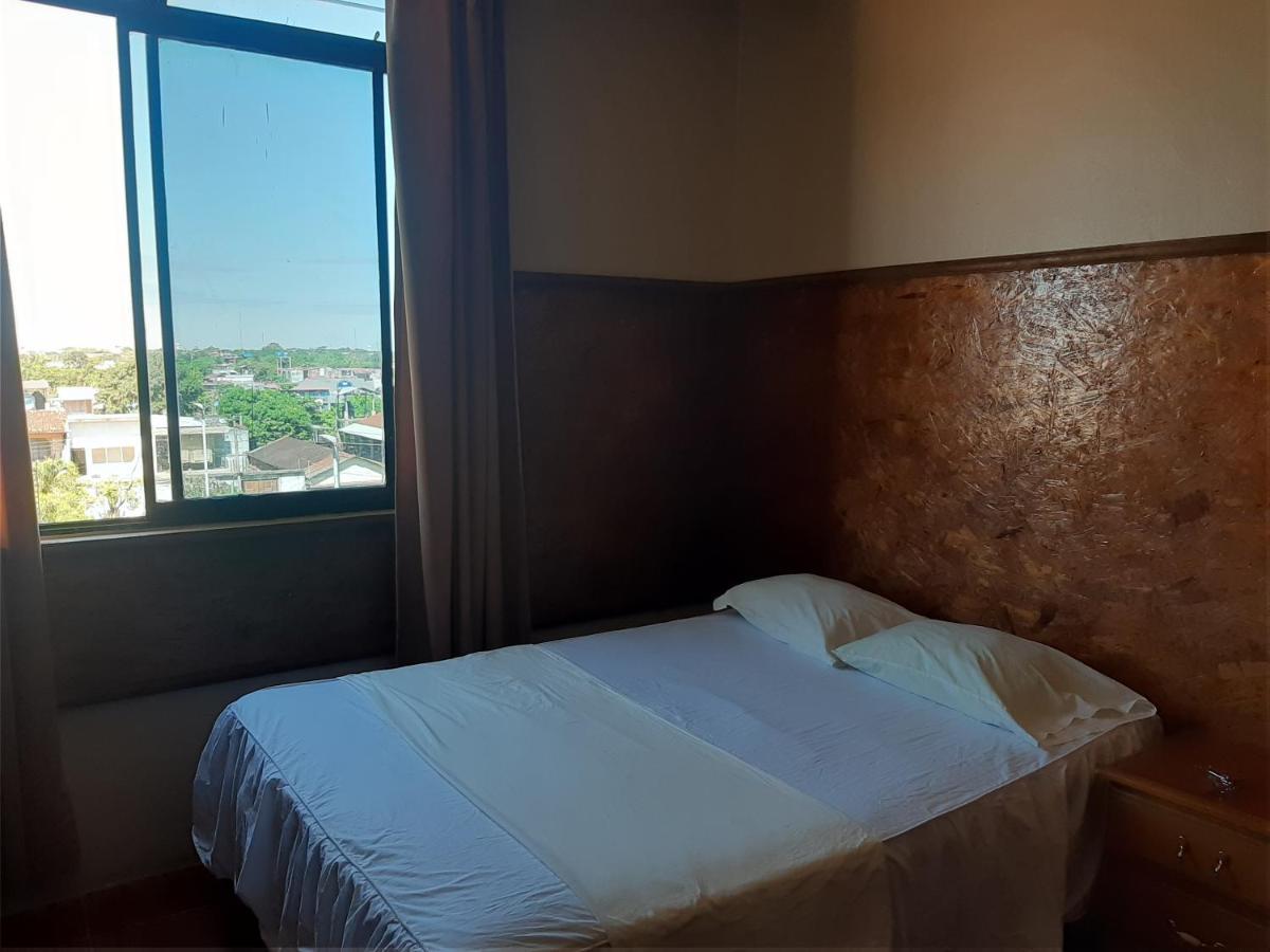 Hospedaje El Emperador Hotel Pucallpa Ngoại thất bức ảnh